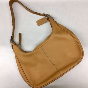 Coach vintage shoulder bag